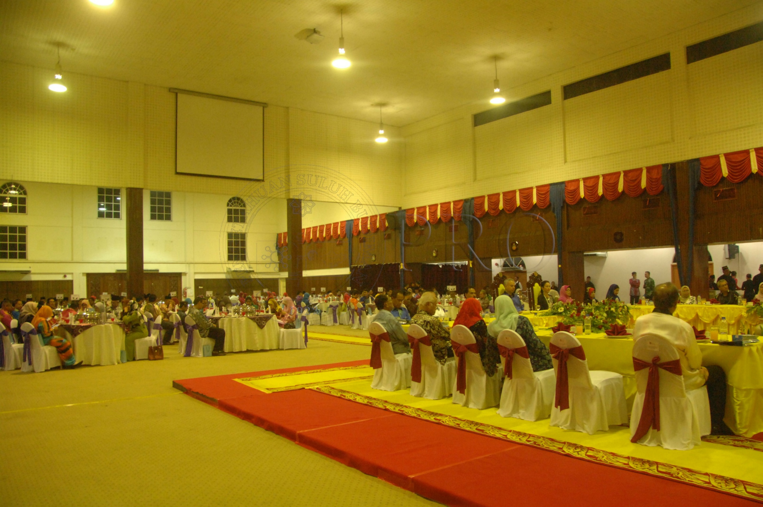 PRO 14 28 KONPEN FBA 0216 2